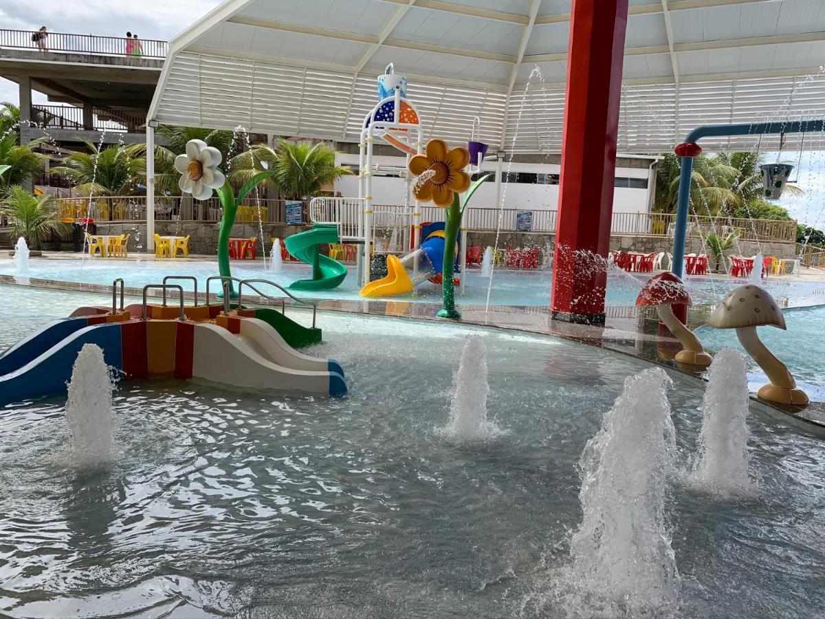 Piazza Diroma C/ Acqua Park - Viaggio Locacoes Por Temporada Apartment Caldas Novas Ngoại thất bức ảnh